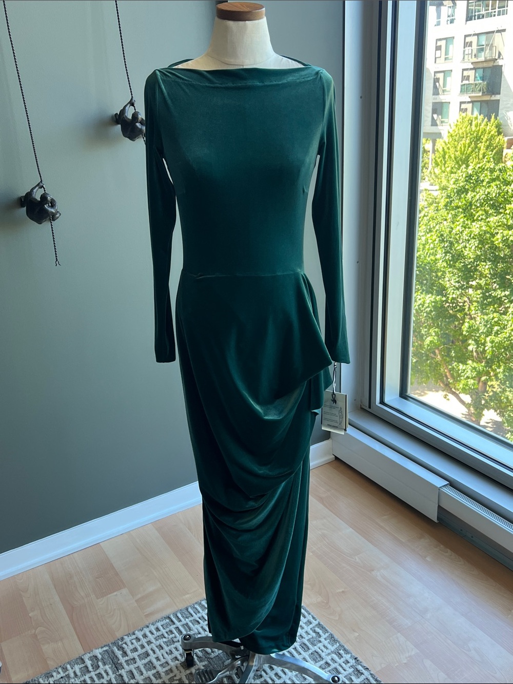 New Chiara Boni La Petite Robe Patris Velvet Long Sleeve Dress Size 42 IT / 6 US